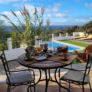 https://varandas-do-vale-furnazinhas.hotelaalgarve.com