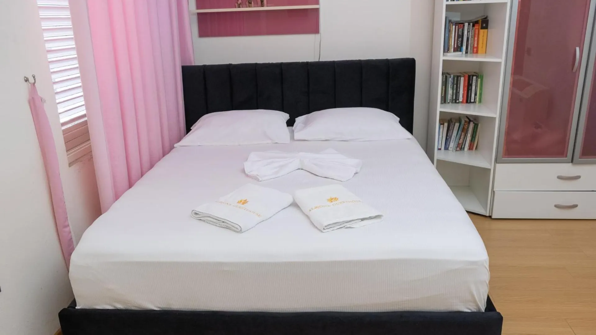 Gasthof Albjona Guesthouse Tirana Albanien